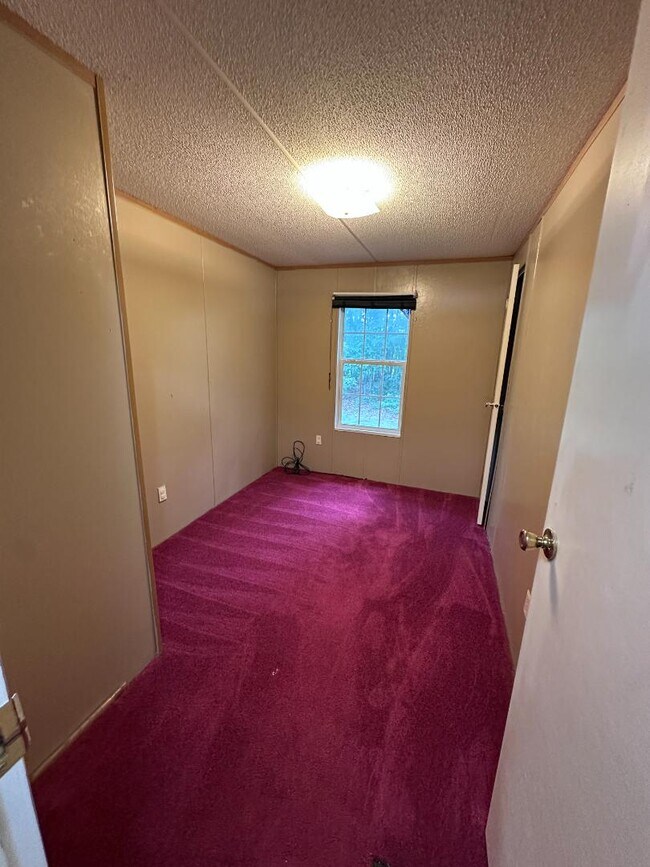 Building Photo - 2501 Henry Gallman Rd