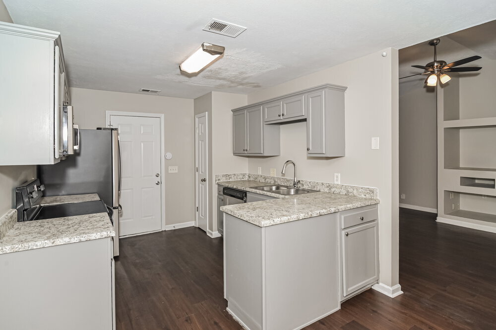 Building Photo - 247 Bill Stewart Blvd