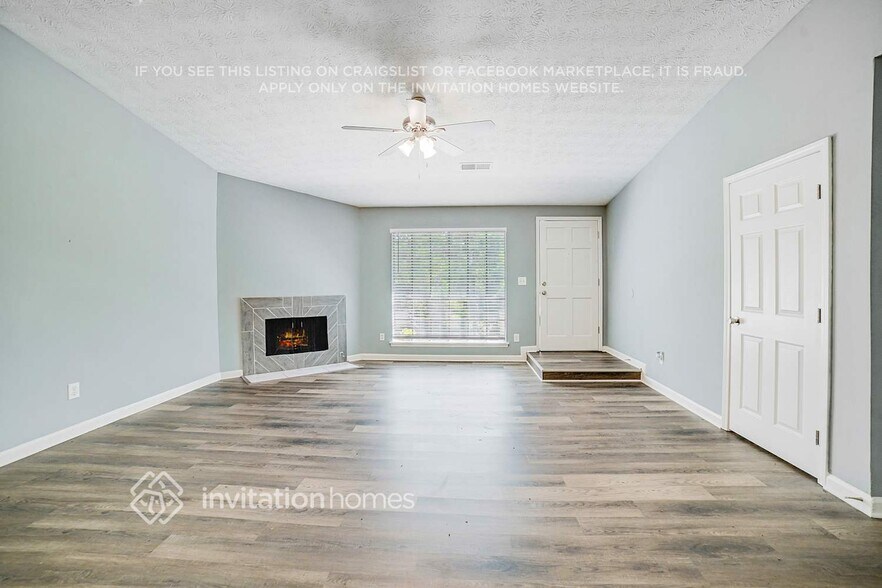 Building Photo - 616 Candlewick Ln NW