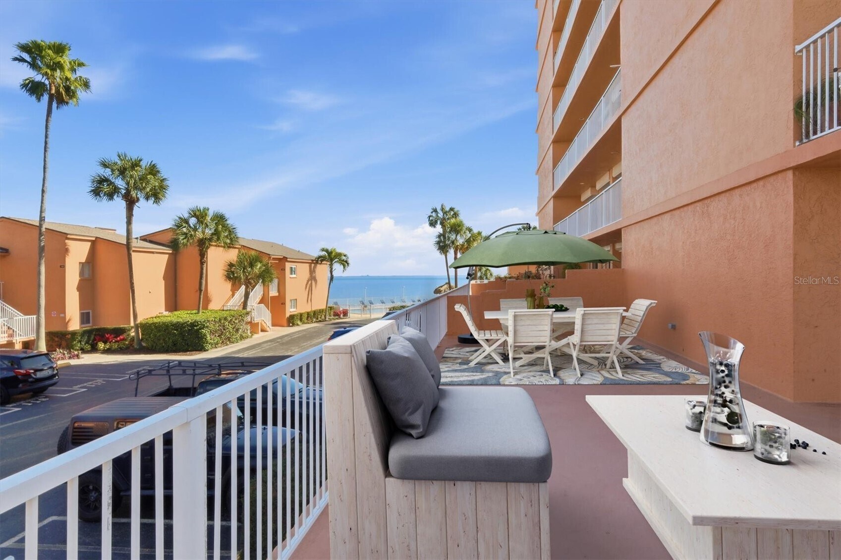 Building Photo - 7430 Sunshine Skyway Ln S