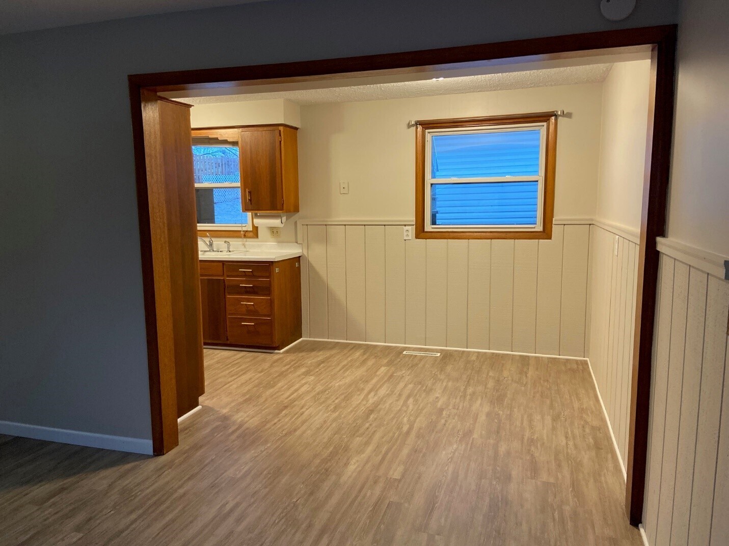 Dining - 821 1st Ave NW