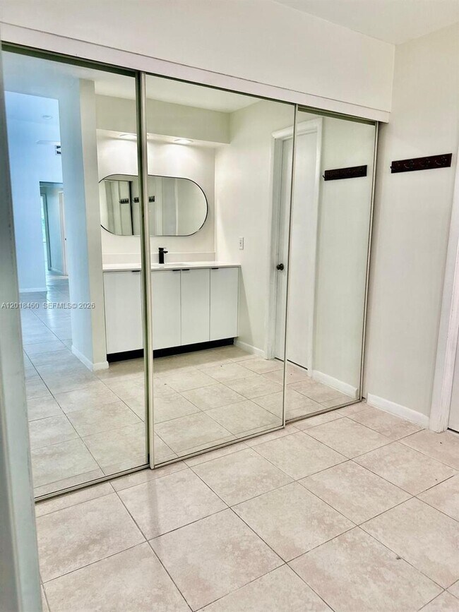 Building Photo - 14530 SW 142nd Ct Cir