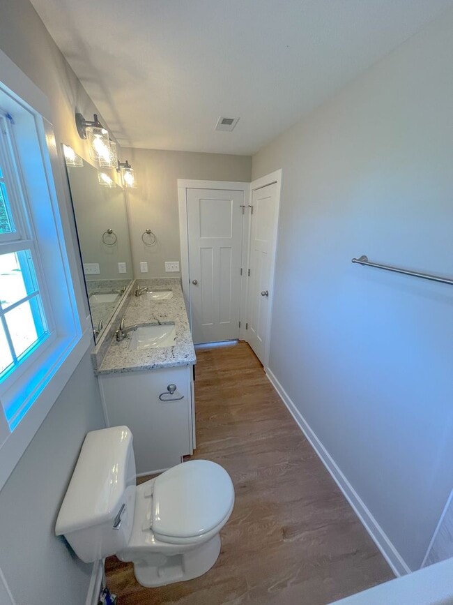 Building Photo - Brand New Home