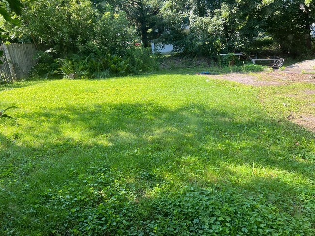Building Photo - Coming soon- Cute 2 bedroom Cape Cod with ...