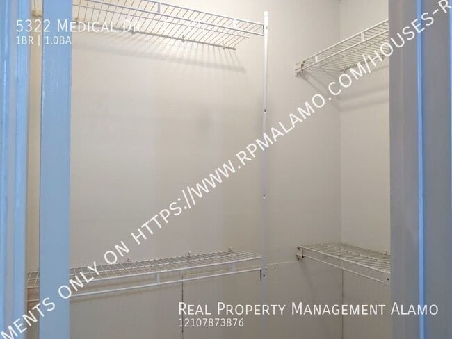 Building Photo - 5322 Medical Dr