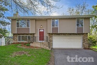 Building Photo - 8301 Thomas Ave N