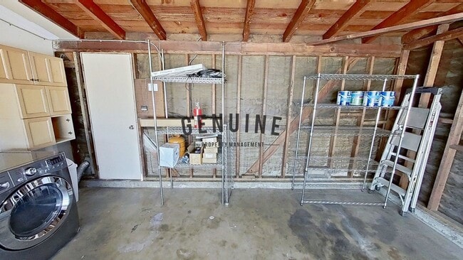 Building Photo - 3Bd 2Ba Home in the Heart of Orange