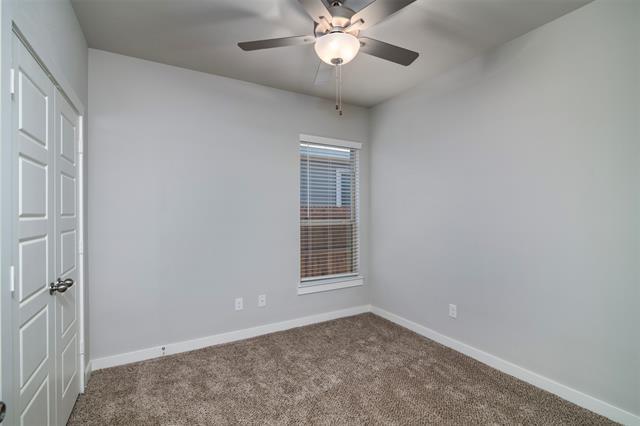 Building Photo - 645 Fallow Dr