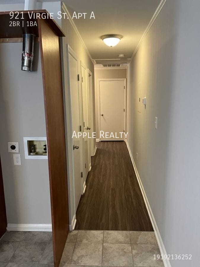 Building Photo - 921 Virgie St