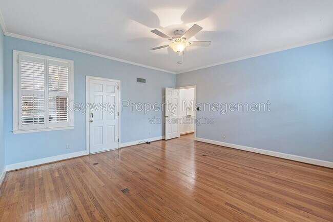 Building Photo - 822 Johns Rd