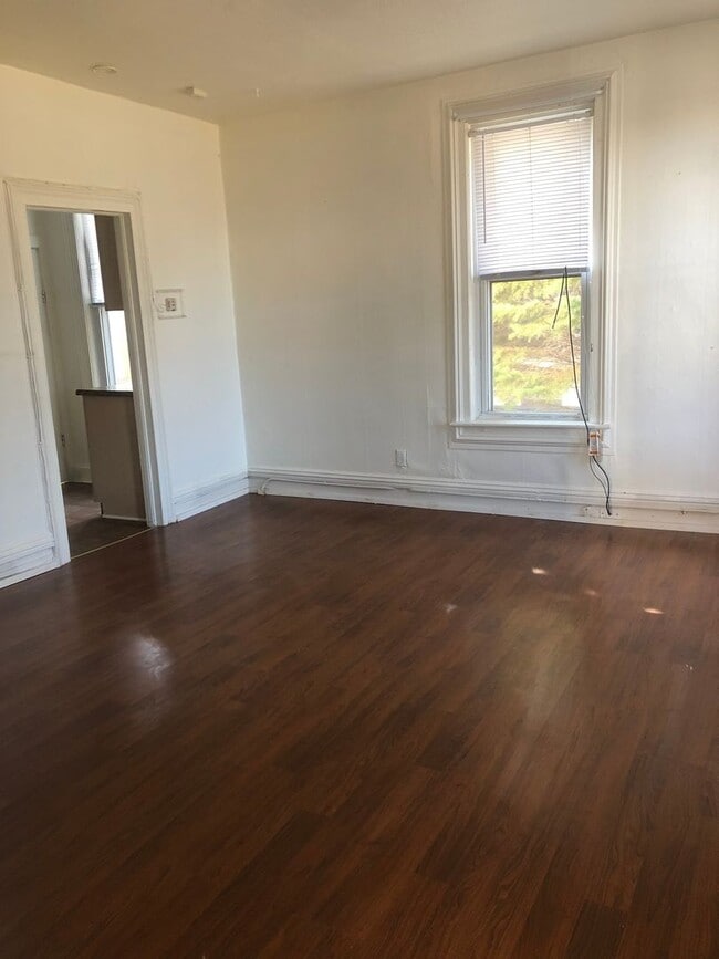 Building Photo - Steuben