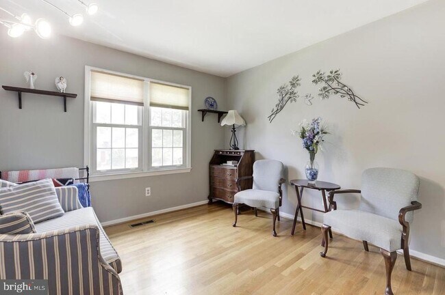 Building Photo - 7893 Godolphin Dr