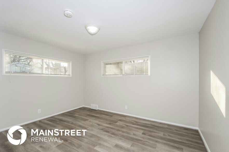 Building Photo - 1623 Dellridge Ct
