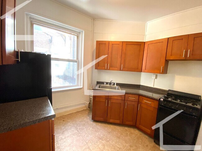 Building Photo - $2,145 | Studio | 1 Bathroom | Available 9/1/2026 Alston Neighborhood