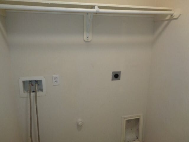 Building Photo - 17136 Gleneagle Dr S