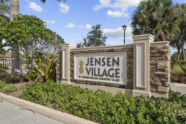 Building Photo - 4491 NW Oakleaf Ct