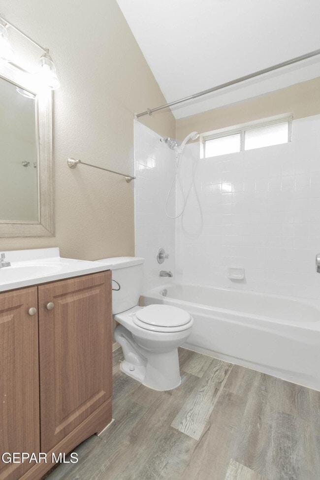 Building Photo - 12029 Crown Woods Ct