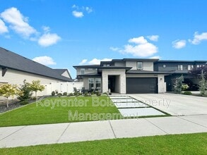 Building Photo - 8168 W Brooks Dr