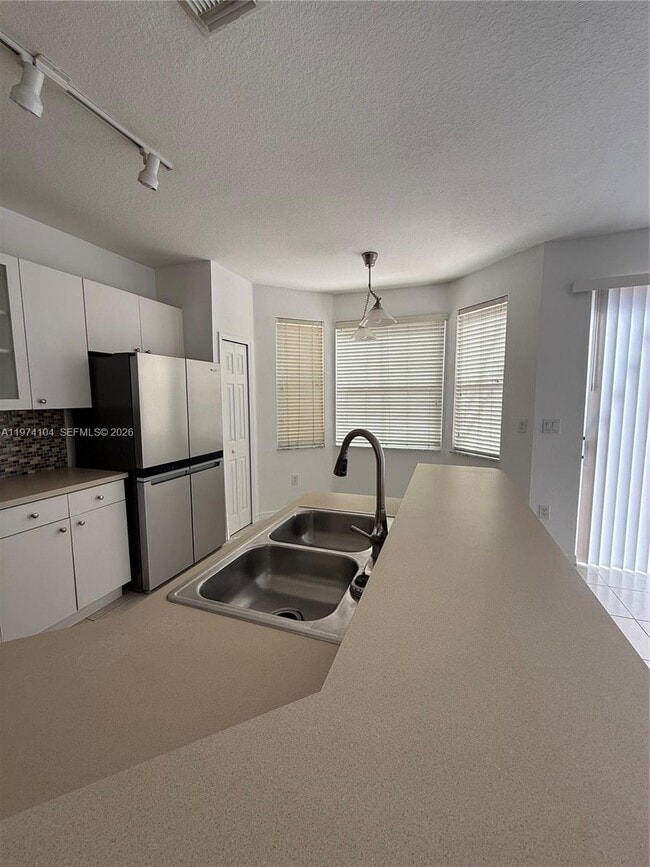 Building Photo - 16642 SW 79th Way