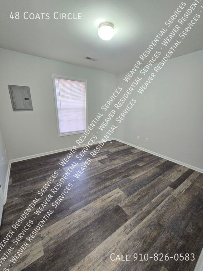 Building Photo - Cozy place to call home