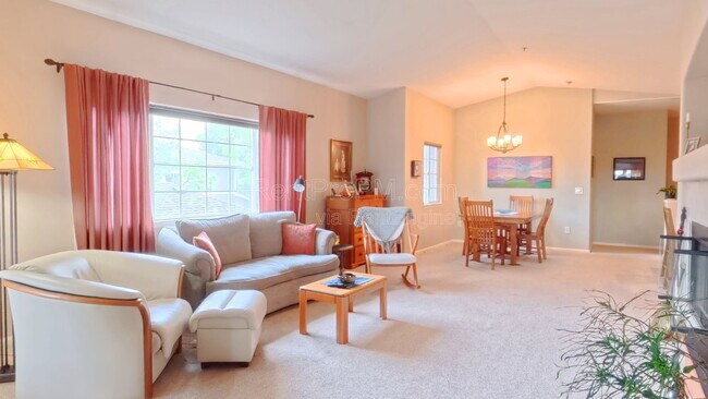 Building Photo - 5002 Northern Lights Dr