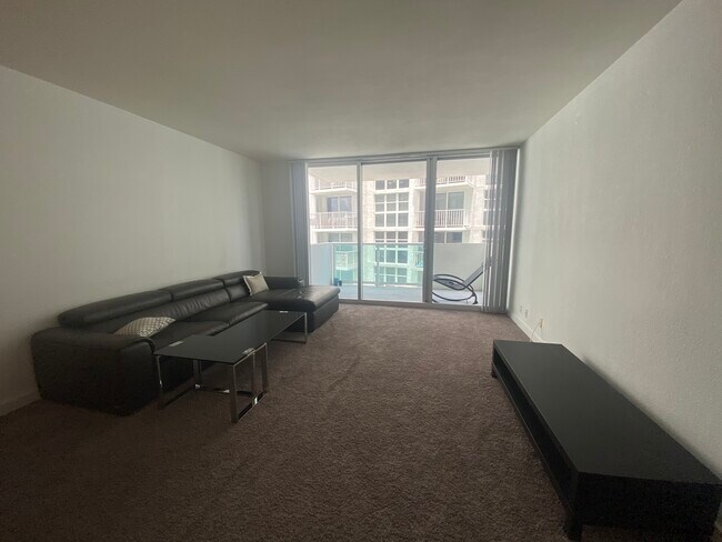 Building Photo - 1200 West Ave