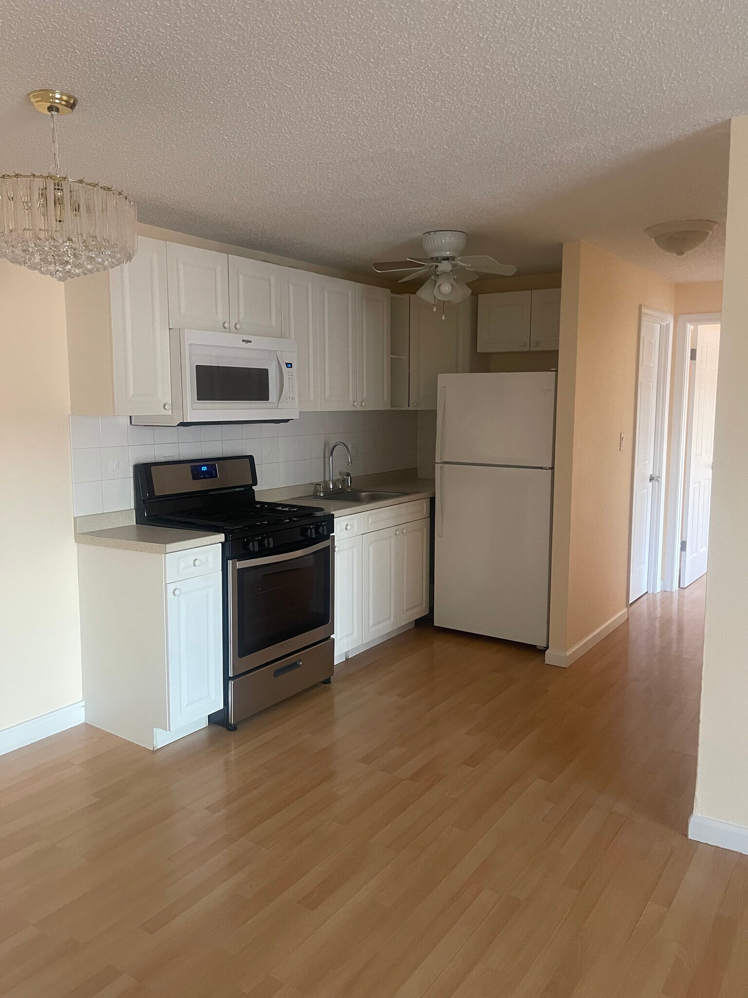 Building Photo - 89 Clinic Dr