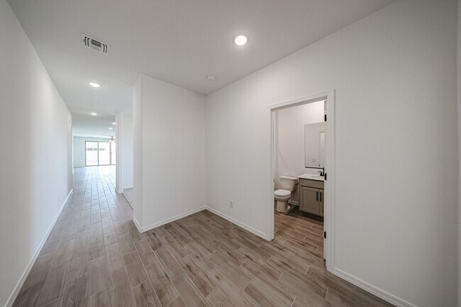 Building Photo - Modern Mountainside Living: Stunning New 4-Bedroom Home in Estrella Crossing! 3 CAR GARAGE!