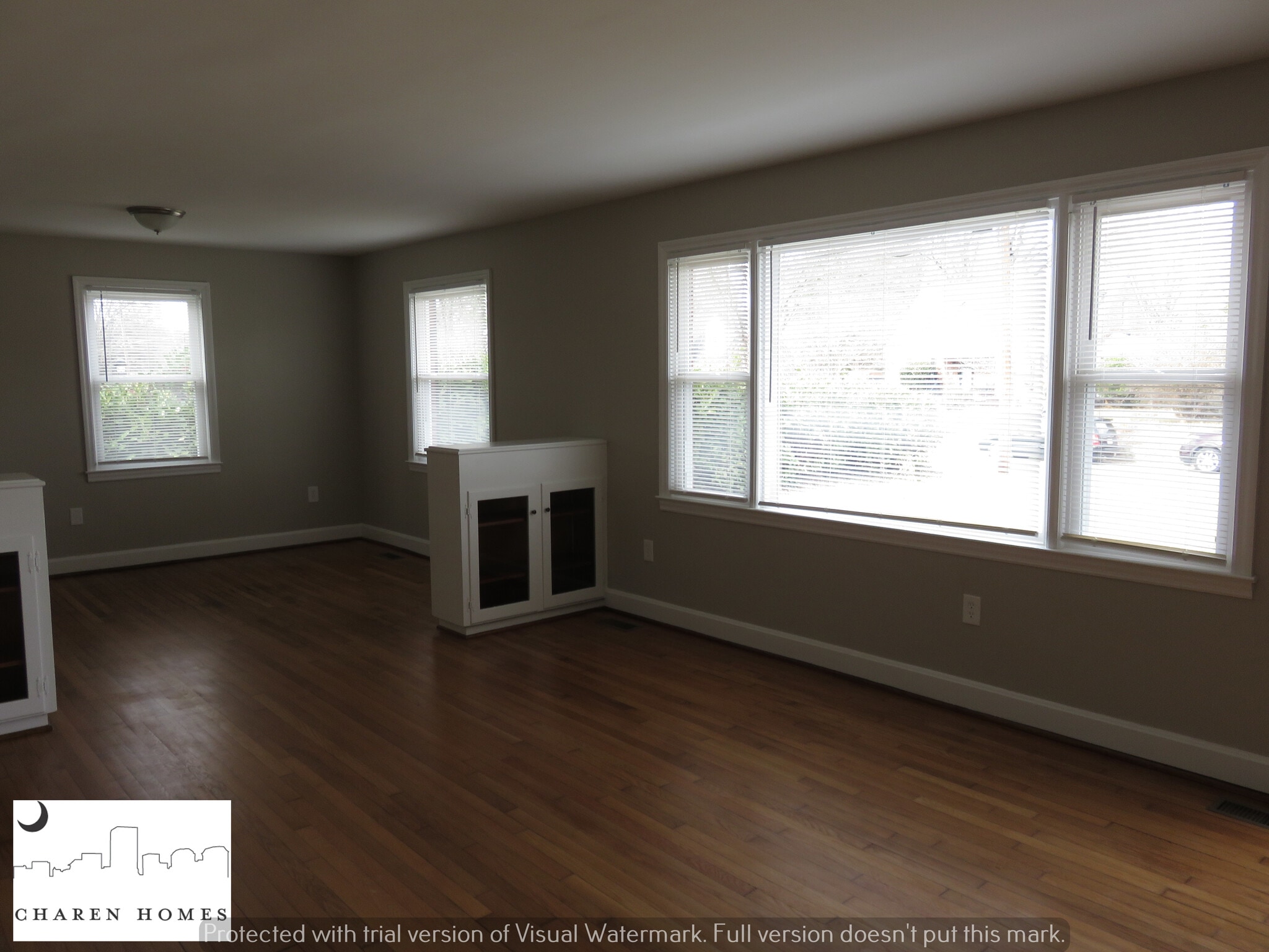 Building Photo - 1909 S Battery Dr