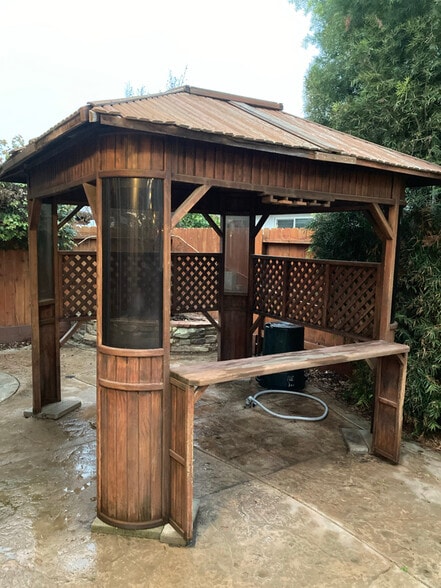 Building Photo - 3213 Showcase Way