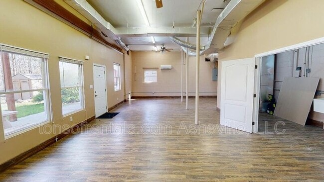 Building Photo - 50 Ledbetter Rd