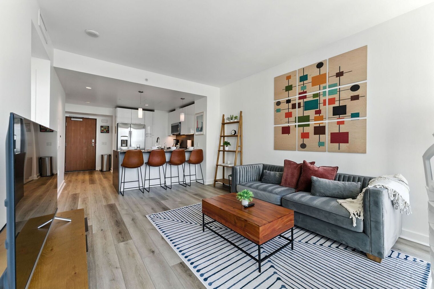 Building Photo - 399 Fremont St