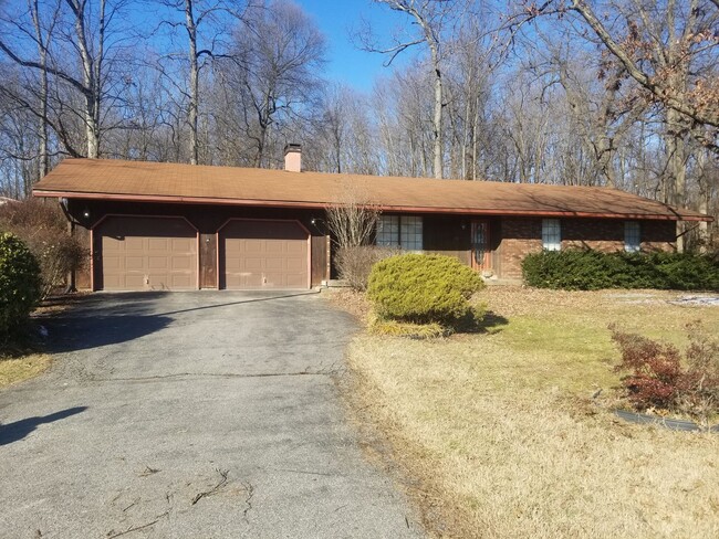 Primary Photo - Sprawling Ranch, w/finished basement