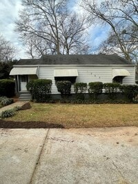 Building Photo - Quaint 2 Bedroom 1 Bath Home in Austell