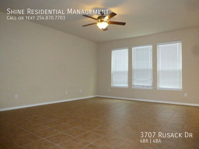 Building Photo - 3707 Rusack Dr
