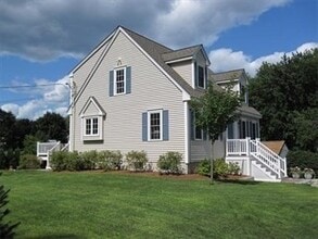 Building Photo - 15 Orchid Dr