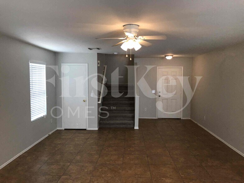 Building Photo - 3959 S Nebraska St