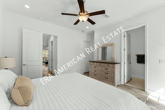 Building Photo - 22 Kara Lake Dr