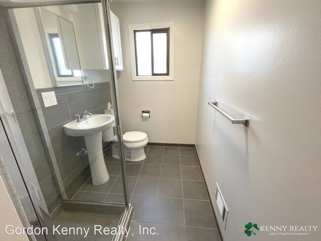 Building Photo - 3 br, 2 bath House - 717 Miller Avenue