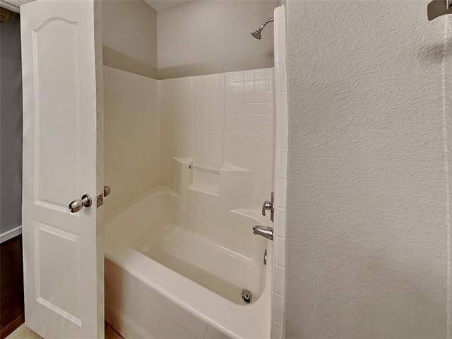 Building Photo - 2214 Frio Dr