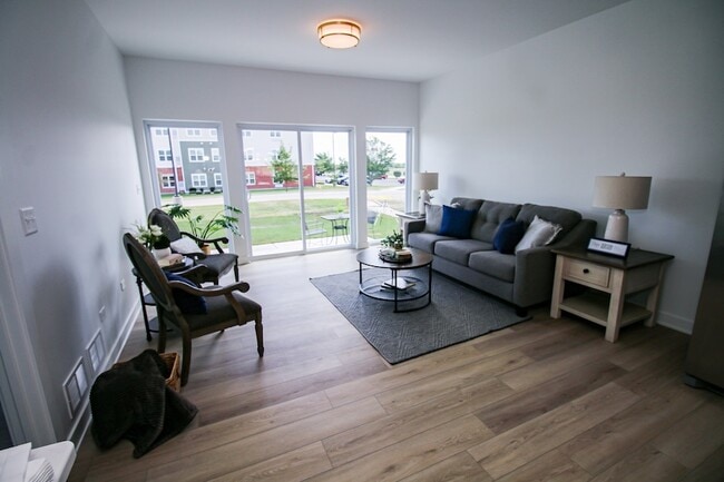 Building Photo - 2039 Isabella Ln