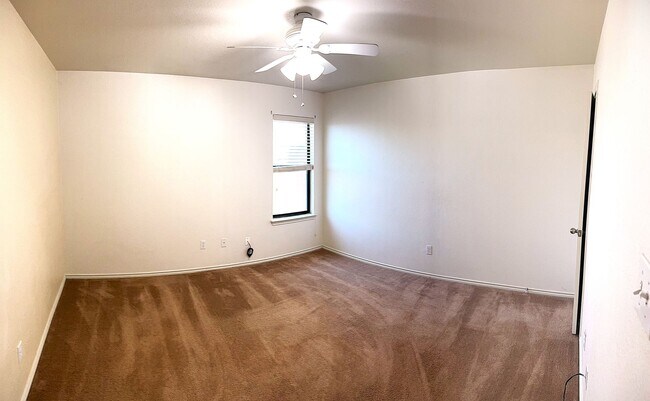 Building Photo - 1102 Katelyn Cir