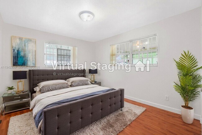 Building Photo - 6240 SW 21st St