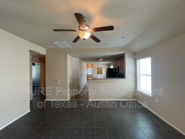 Building Photo - 7505 Cedar Edge Dr