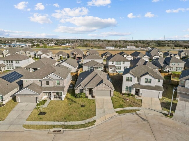 Building Photo - 5299 Cascade Ct