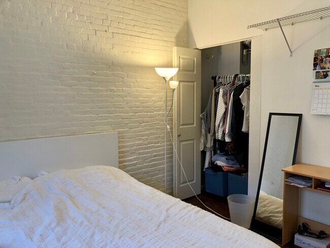 Building Photo - 27 Bowdoin St