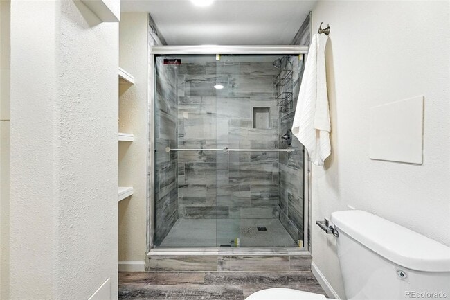 Building Photo - 3 Bed, 2 Bath Home in Denver