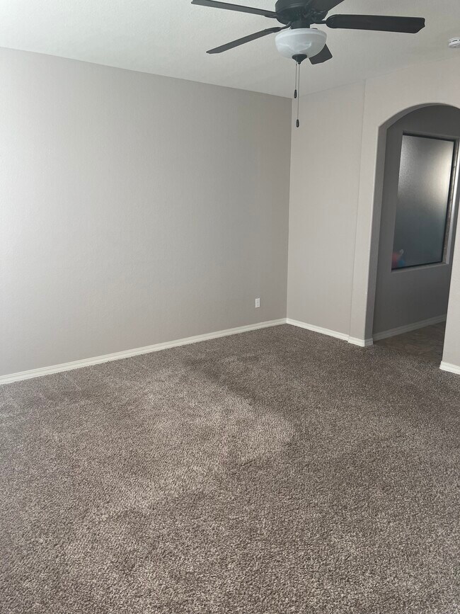 Building Photo - 1409 Kimsha Dr