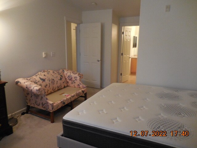 Building Photo - 750 NW 185th Ave