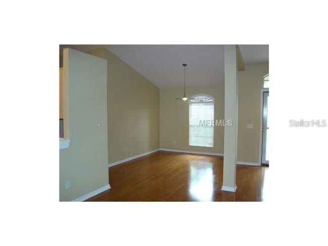 Building Photo - 14821 Redcliff Dr